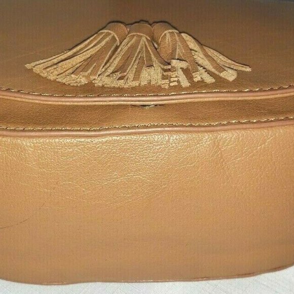 Via Spiga ESTER Tassel Bag Shoulder Crossbody Leather NEW 🎉HP🎉 - Picture 7 of 14